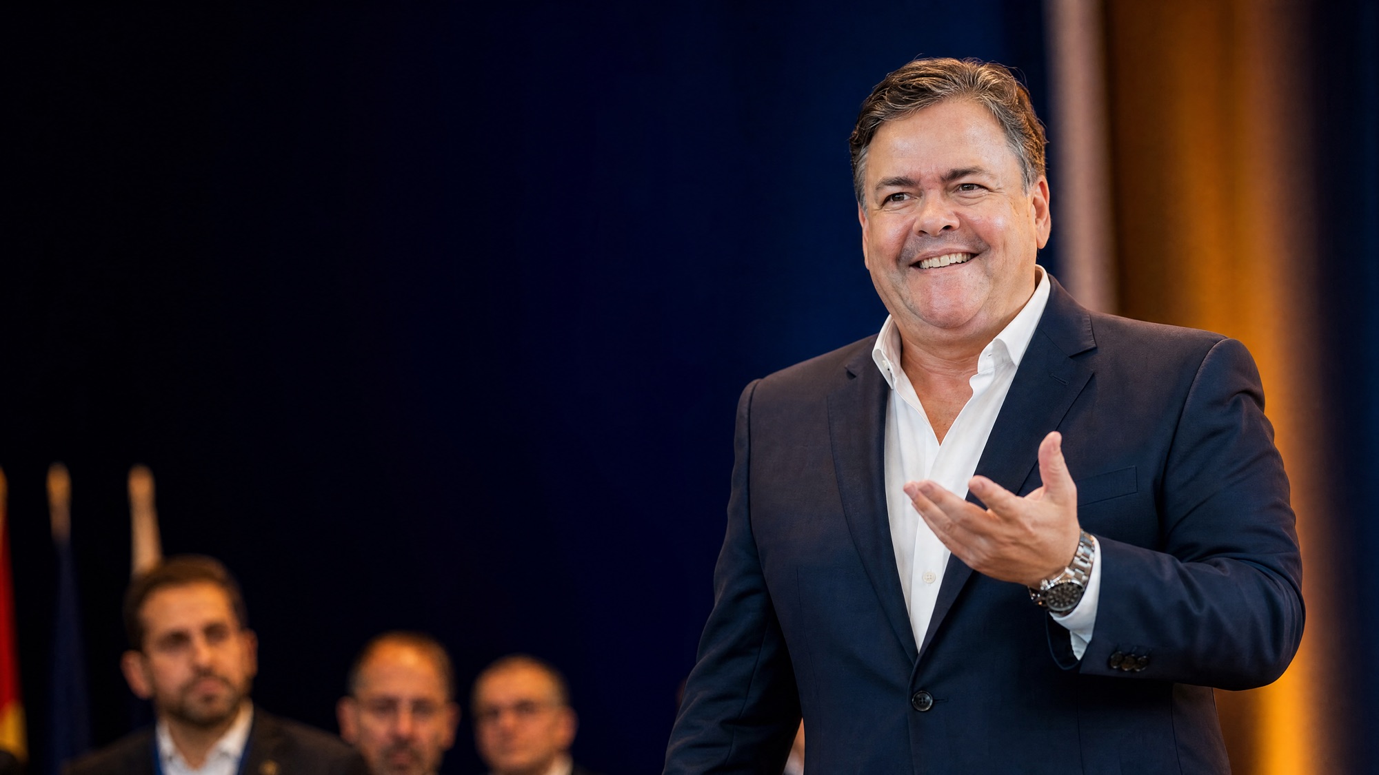 Marco Amaral falando em convenção do mercado Farma, Saúde e Beleza
